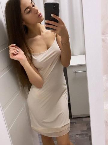 Юна